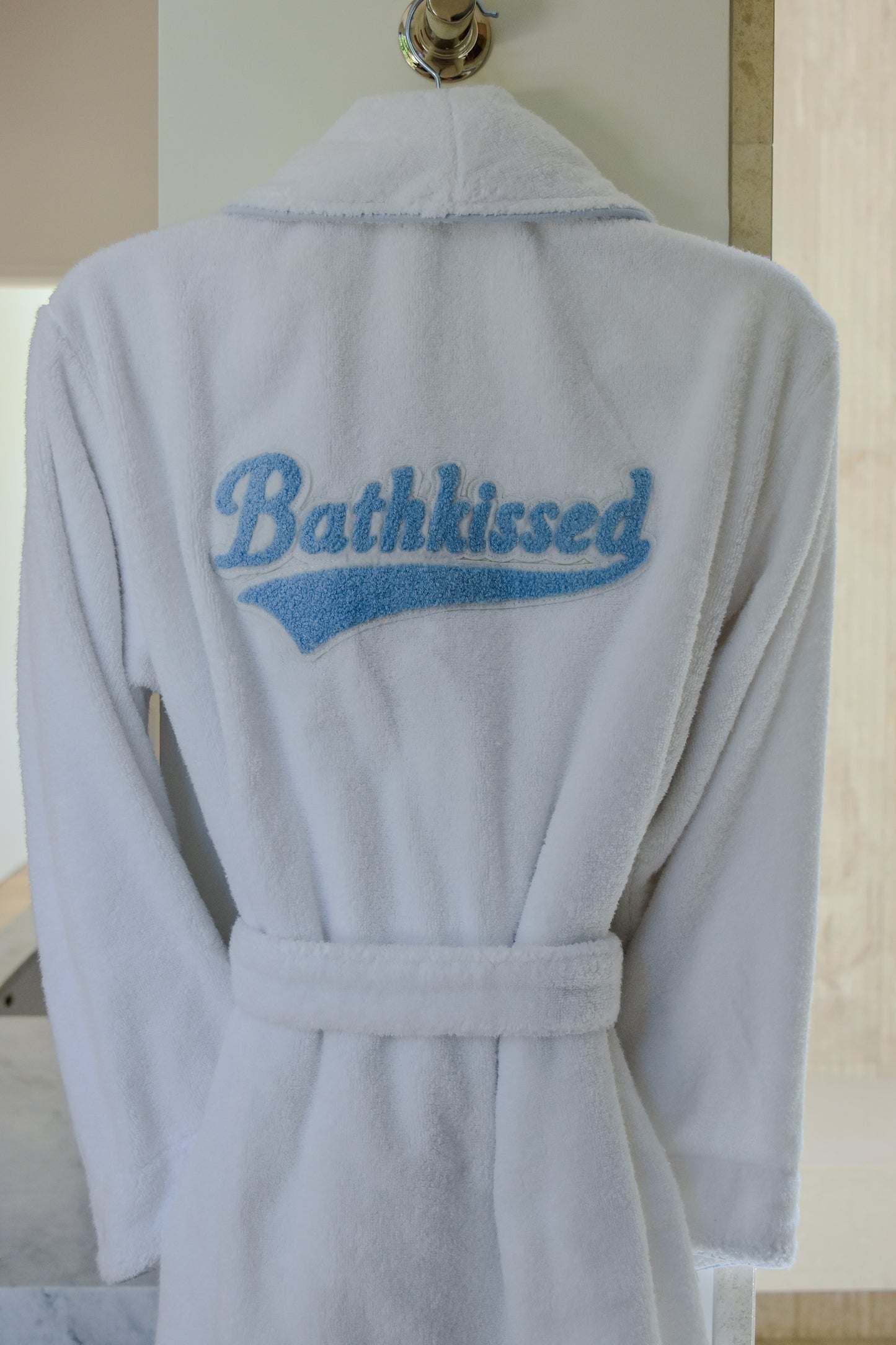 THE BATHKISSED ROBE